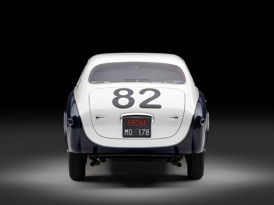 Image 4/61 of Ferrari 225 S (1952)