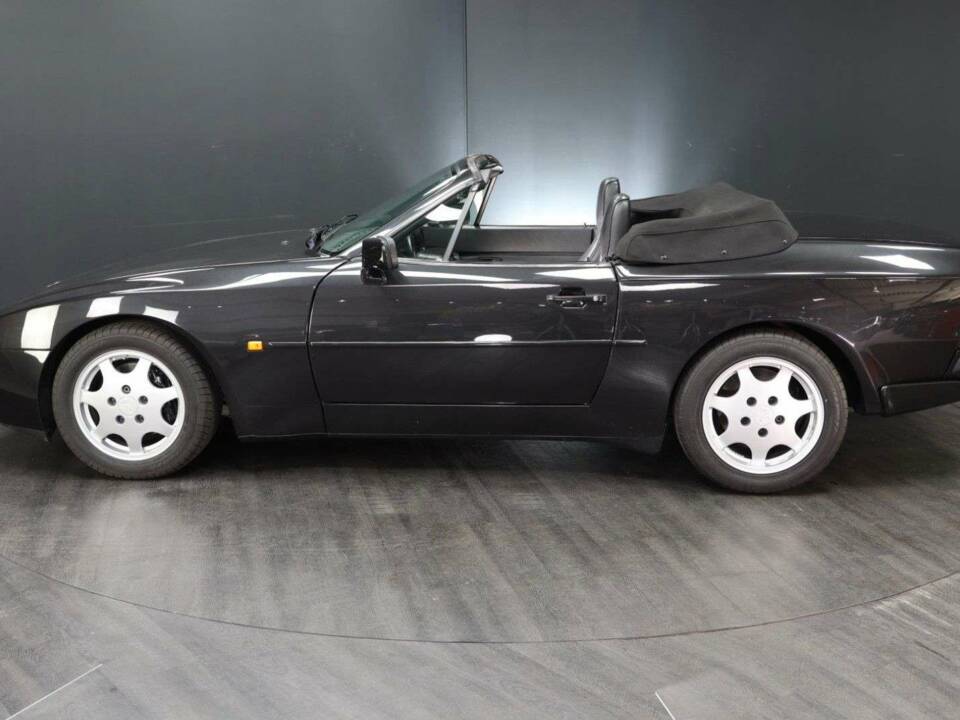 Image 3/30 of Porsche 944 Turbo (1991)