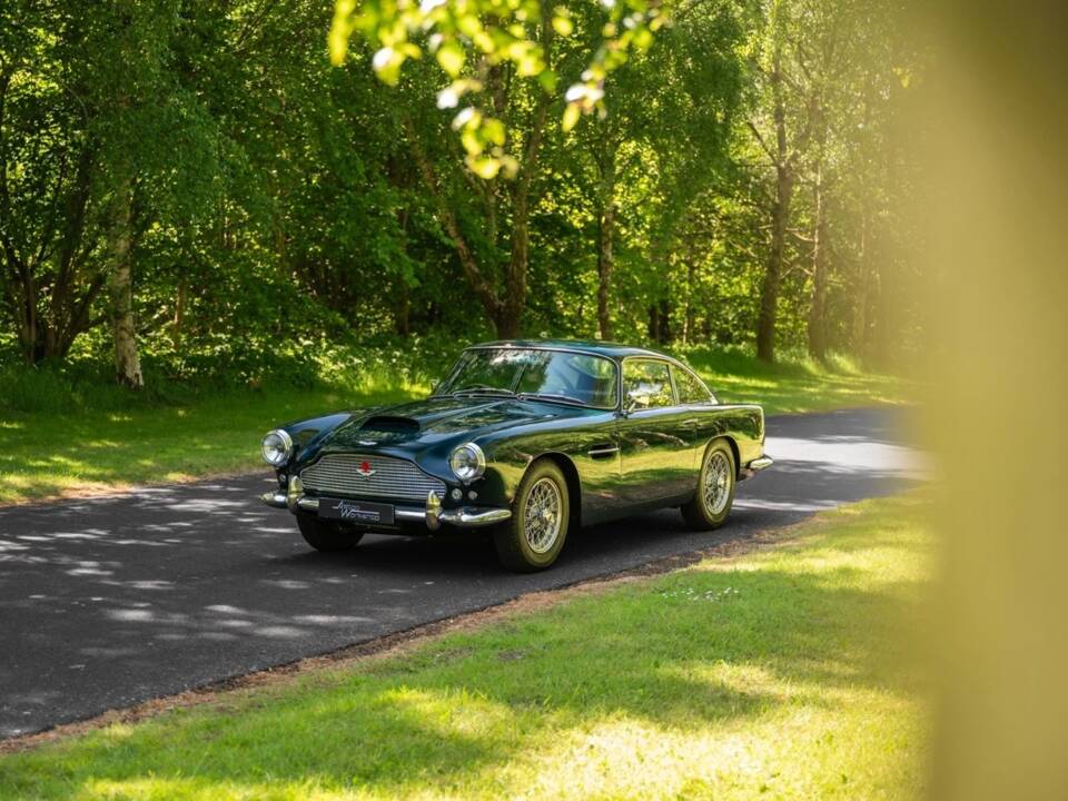 Afbeelding 20/76 van Aston Martin DB 4 (1961)
