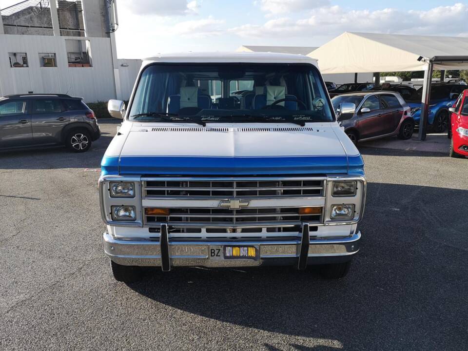 Afbeelding 37/41 van Chevrolet Van (1991)