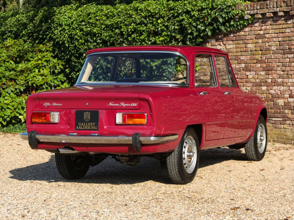 Image 49/50 of Alfa Romeo Giulia Nuova Super 1300 (1975)