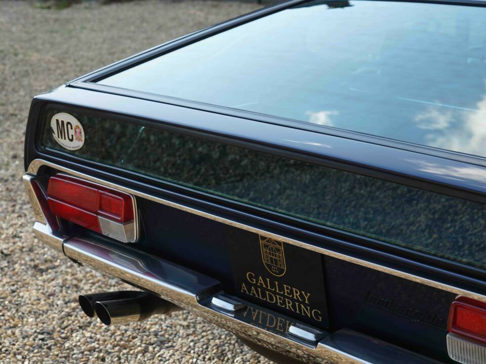 Bild 37/50 von Lamborghini Espada 400 GT (1973)