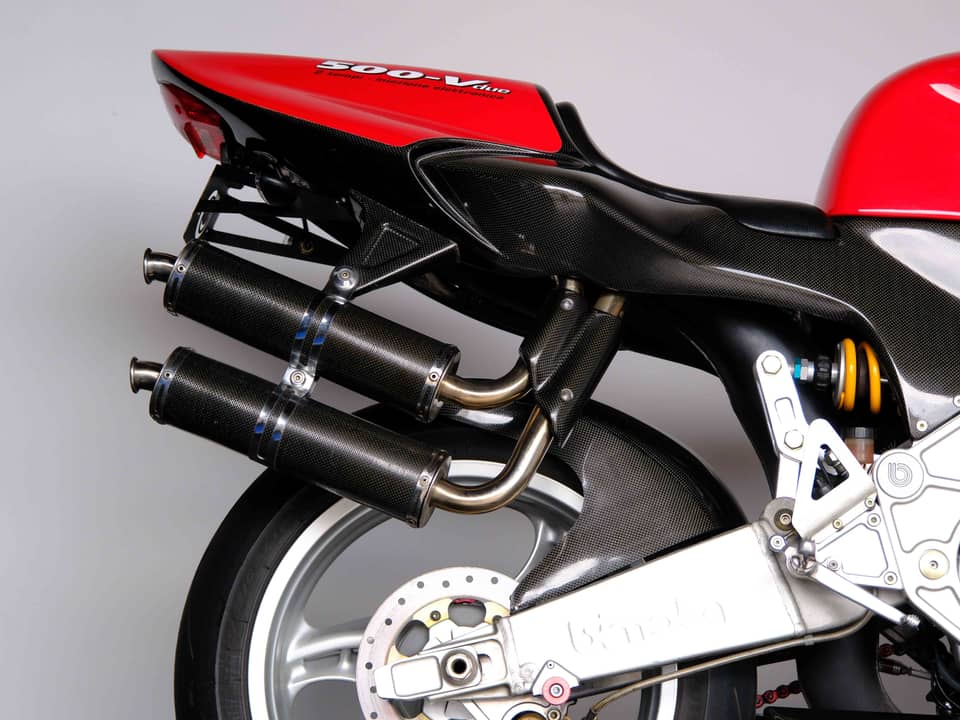 Image 14/94 of Bimota 500 V-Due (2003)