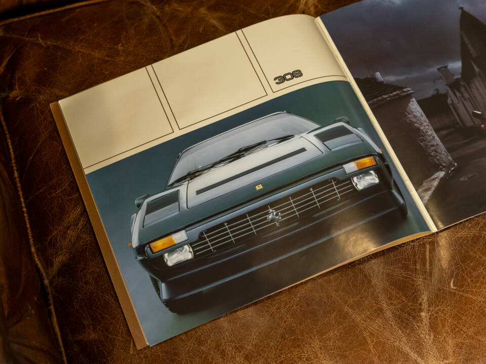Image 69/80 of Ferrari 308 GTSi Quattrovalvole (1985)