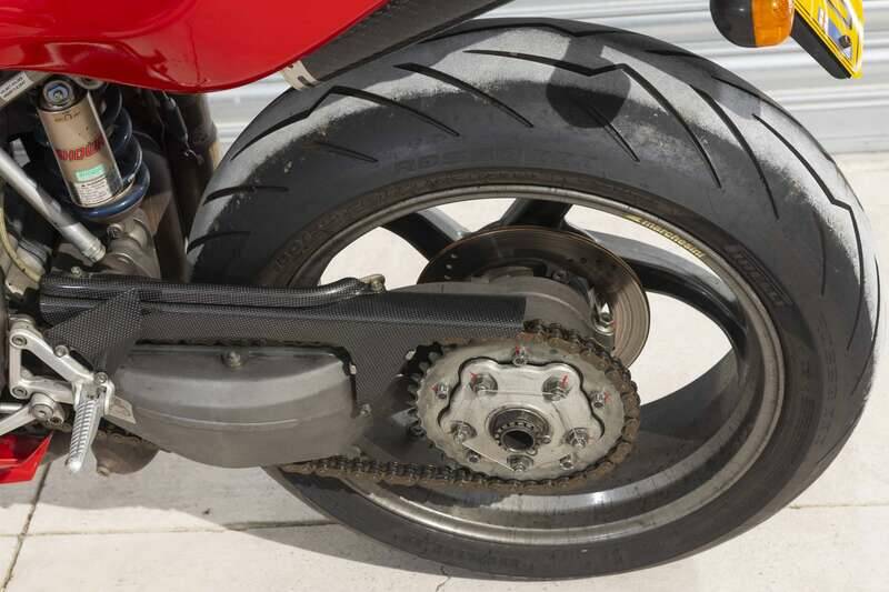 Image 31/41 of Ducati DUMMY (2000)