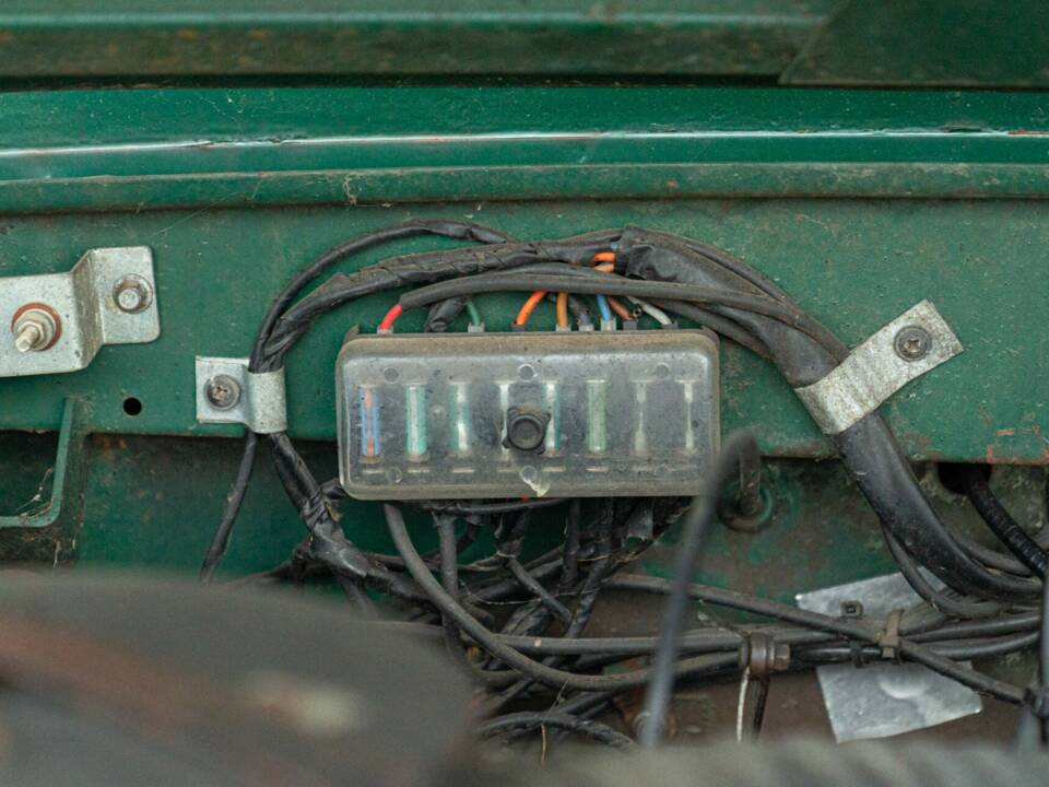 Bild 49/50 von Land Rover 88 (1978)