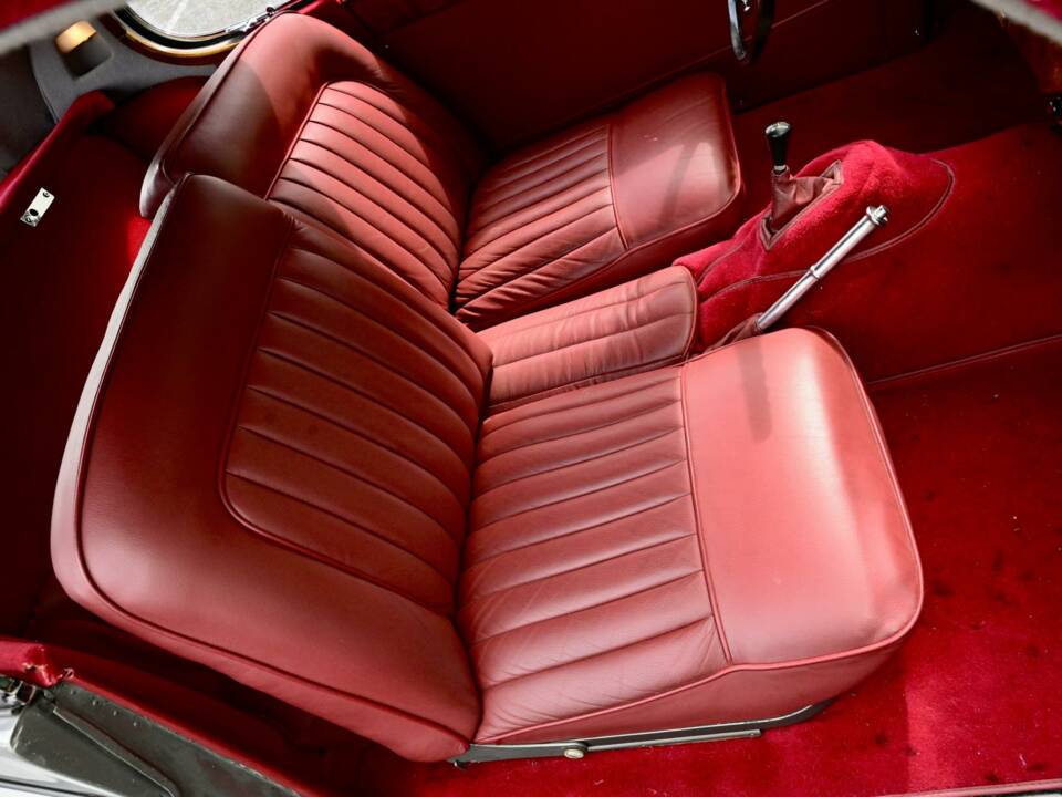 Bild 20/50 von Jaguar XK 140 FHC (1954)