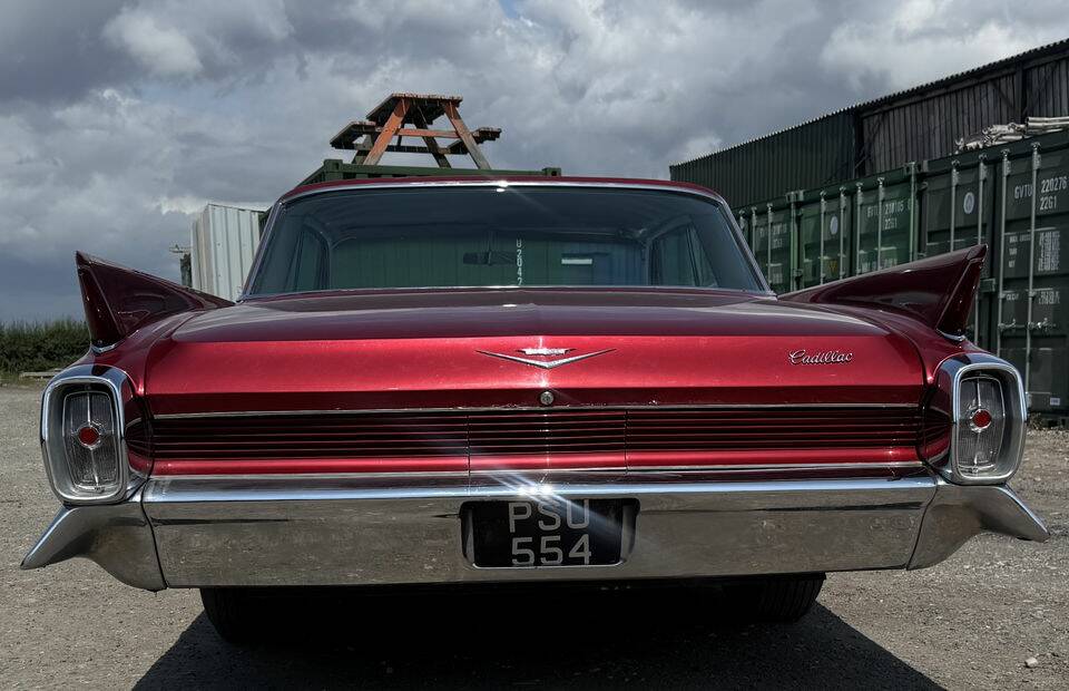 Bild 7/8 von Cadillac Coupe DeVille (1962)