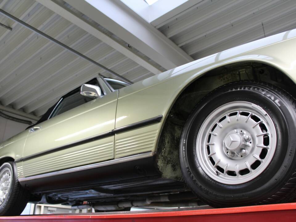 Imagen 8/50 de Mercedes-Benz 450 SL (1973)