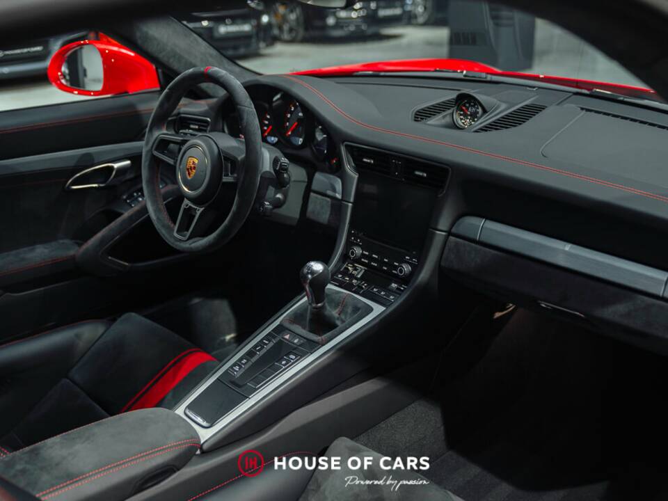 Bild 17/24 von Porsche 911 GT3 (2018)