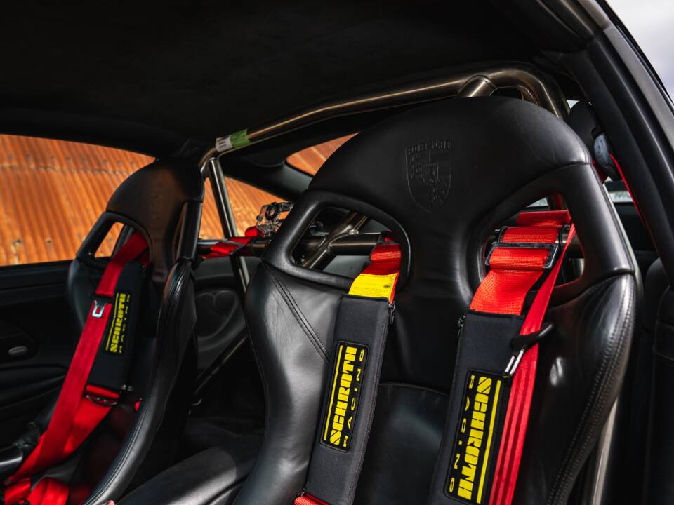 Image 28/42 of Porsche 911 GT3 (2003)