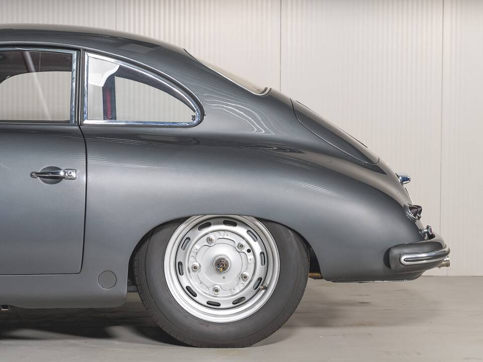 Immagine 13/36 di Porsche 356 1500 Super (1953)