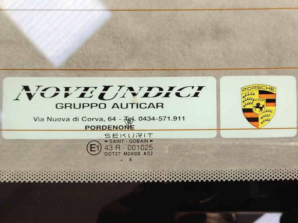 Bild 90/93 von Porsche 911 Carrera 4 (1998)