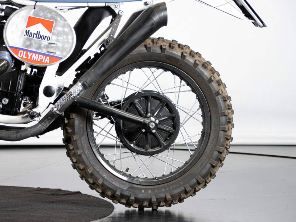Bild 15/50 von BMW R 80 RT (1981)