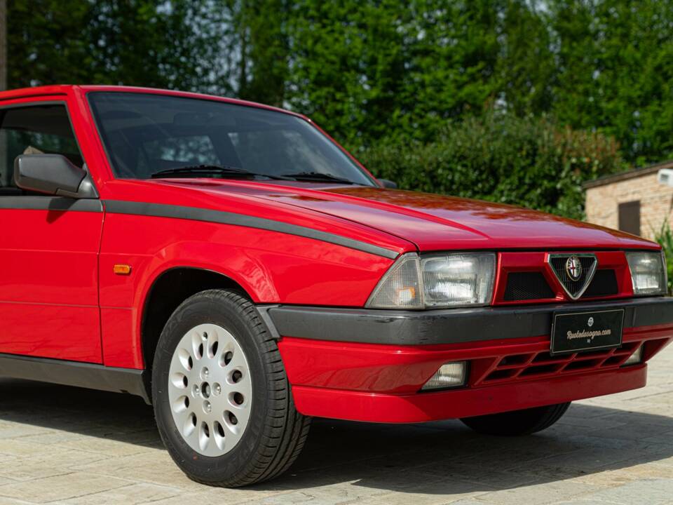Image 9/47 of Alfa Romeo 75 1.6 (1991)
