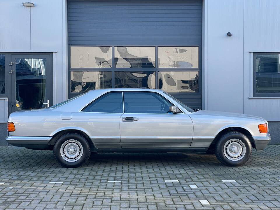 Bild 2/24 von Mercedes-Benz 380 SEC (1983)