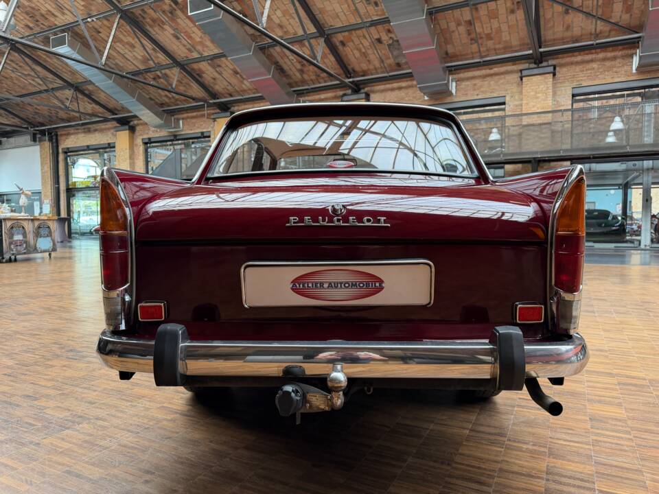 Image 10/36 of Peugeot 404 (1972)