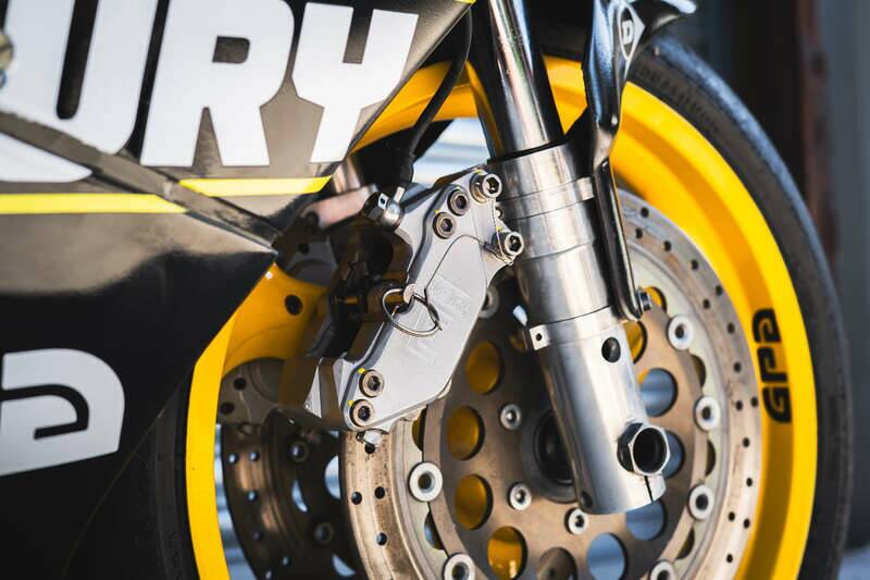 Bild 37/50 von Kawasaki ZX-R 750 (1989)