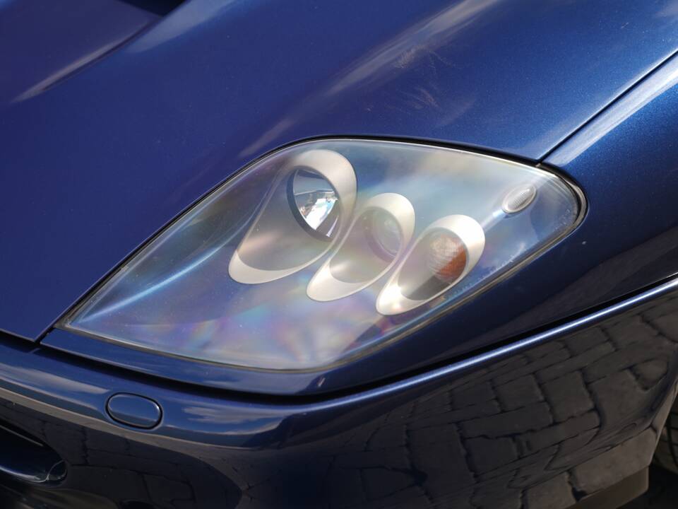 Image 34/50 of Ferrari 575M Maranello F1 (2003)