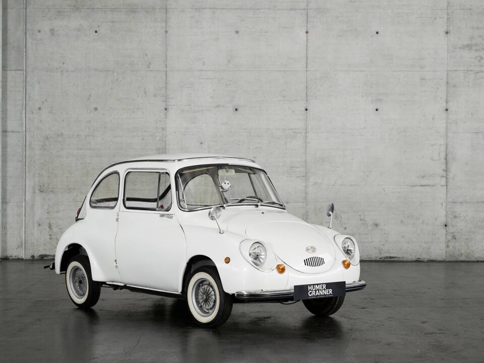 Image 20/48 of Subaru 360 (1970)