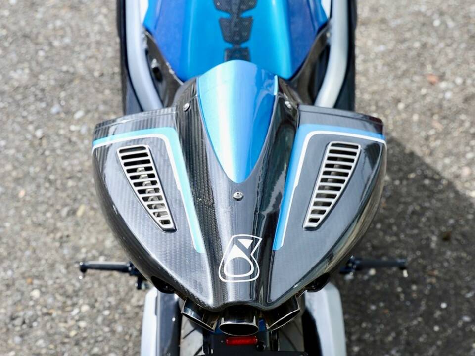 Image 59/69 of Petronas FP1 (2003)