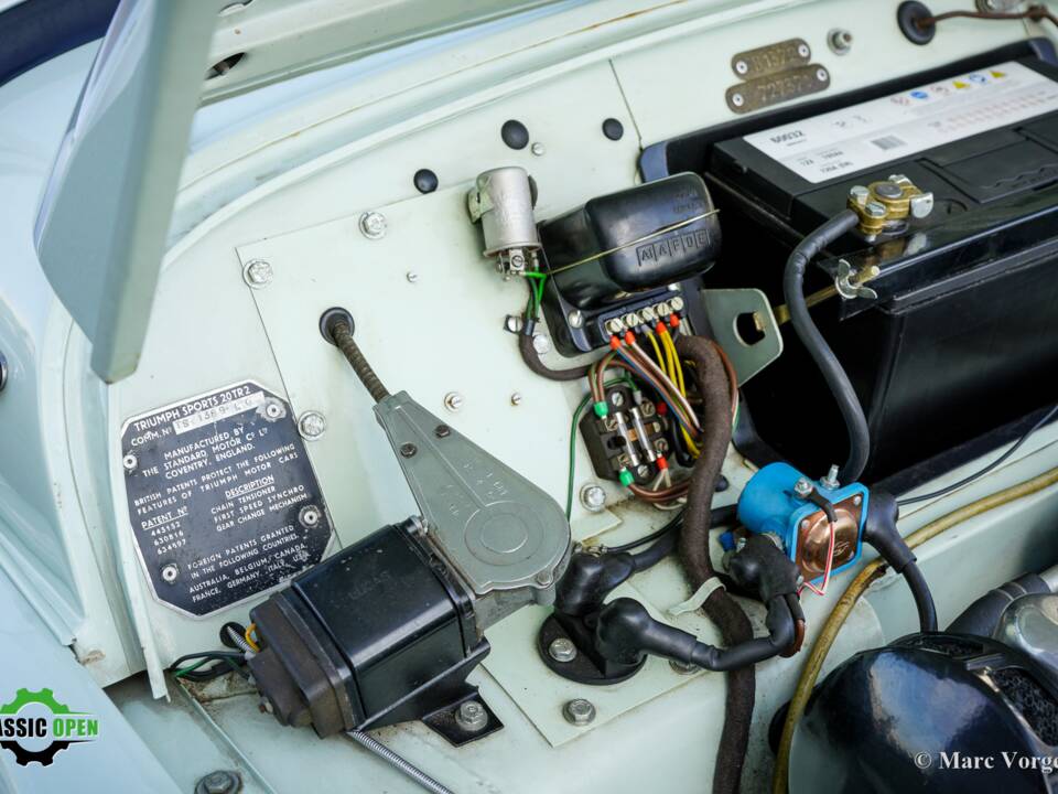 Image 15/45 of Triumph TR 2 (1954)