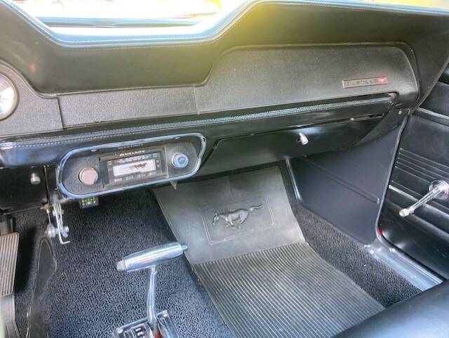 Image 18/23 of Ford Mustang 289 (1967)