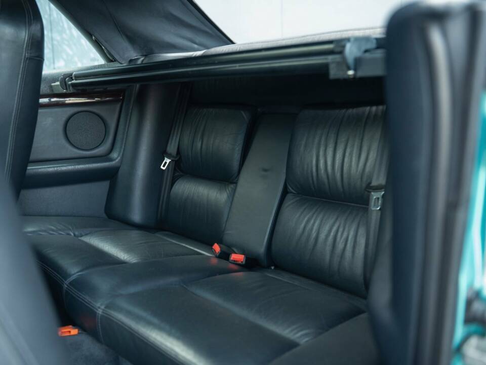 Imagen 11/15 de Audi Cabriolet 2.6 (1996)