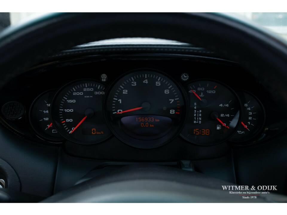 Afbeelding 17/29 van Porsche 911 Carrera 4S (2002)