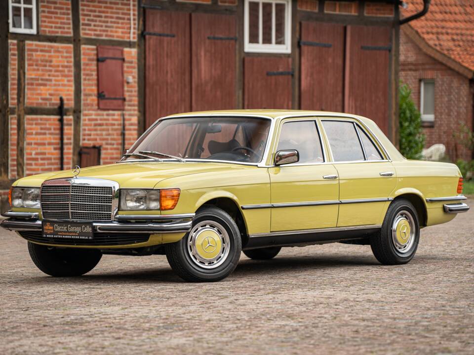 Afbeelding 1/75 van Mercedes-Benz 280 SE (1976)
