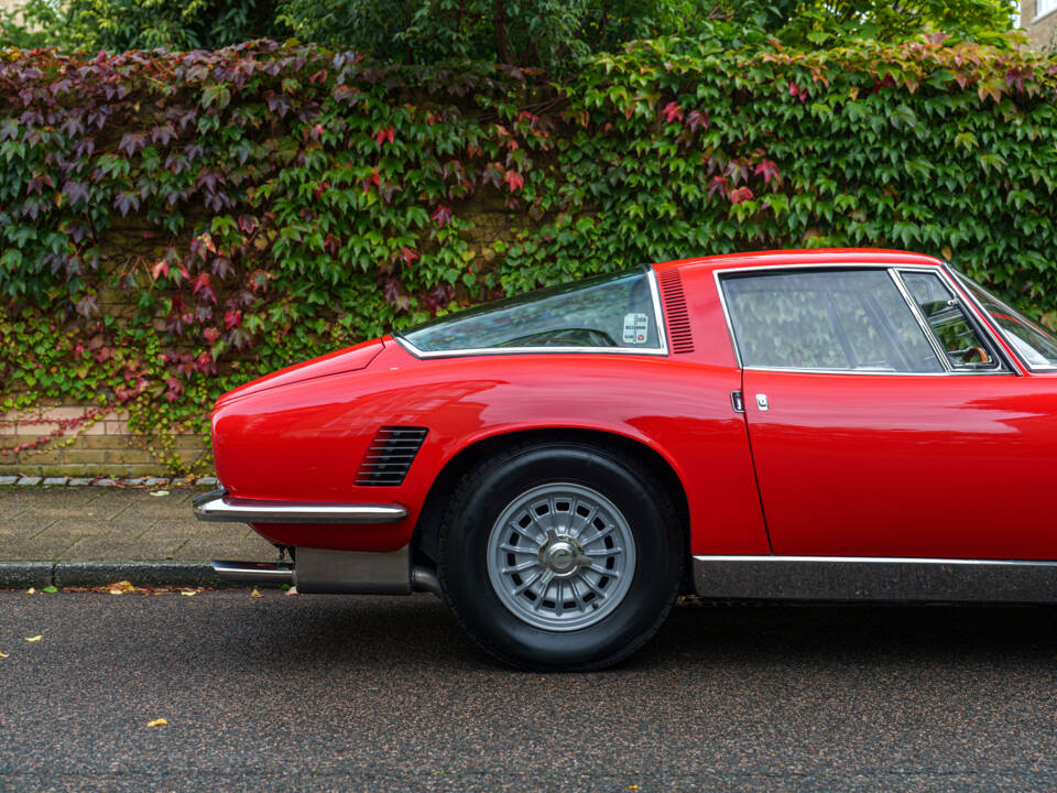 Image 12/26 of ISO Grifo GL 300 (1968)