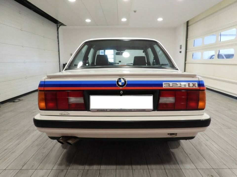 Afbeelding 2/10 van BMW 325ix (1990)