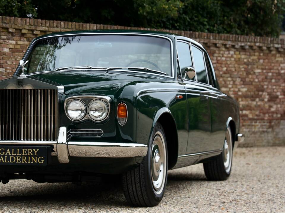 Bild 19/50 von Rolls-Royce Silver Shadow I (1967)