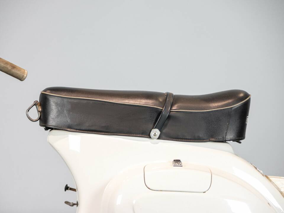 Bild 37/38 von Piaggio Vespa 125 Primavera (1973)