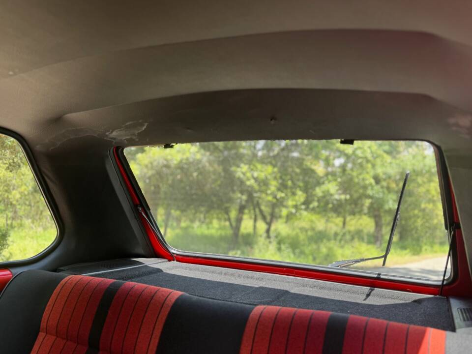 Immagine 23/31 di Volkswagen Golf I GTI 1.6 (1982)