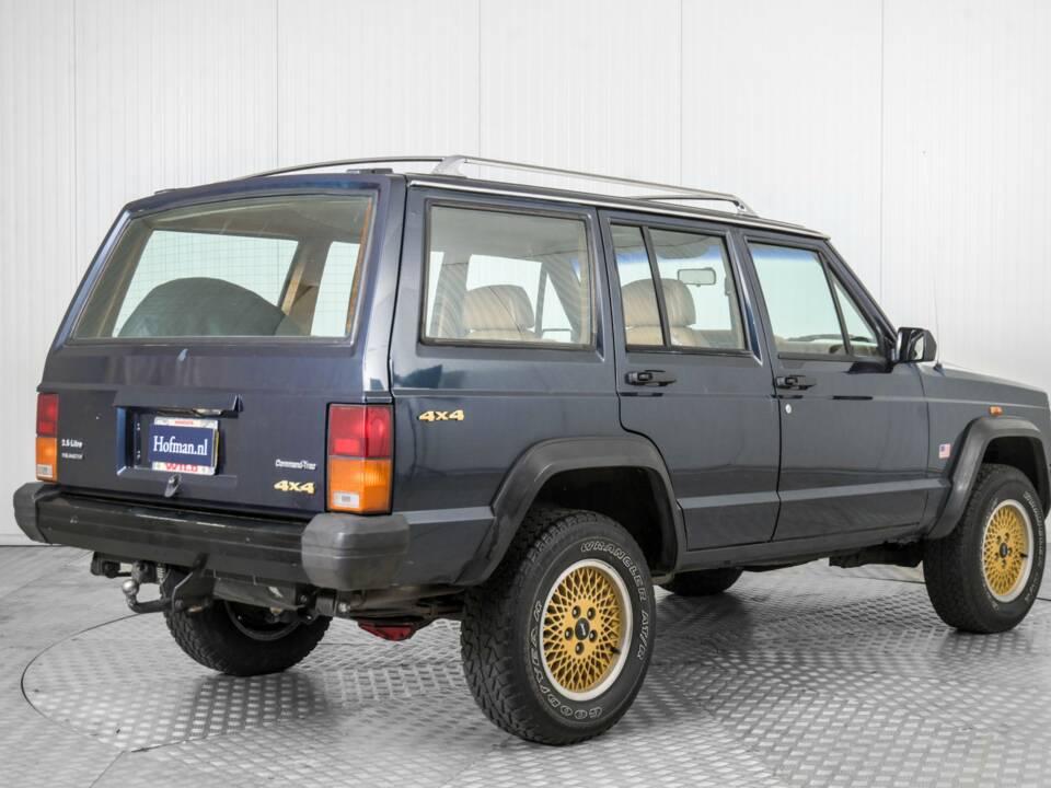 Bild 2/50 von Jeep Cherokee 2.8L V6 (1986)