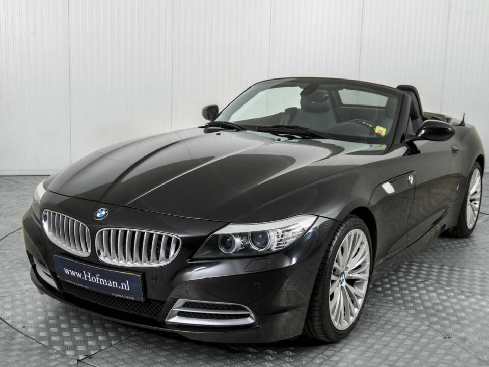 Image 17/50 of BMW Z4 sDrive23i (2009)