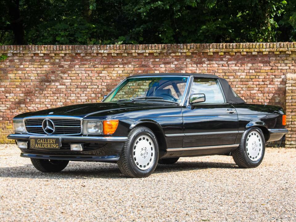 Image 12/50 de Mercedes-Benz 420 SL (1986)