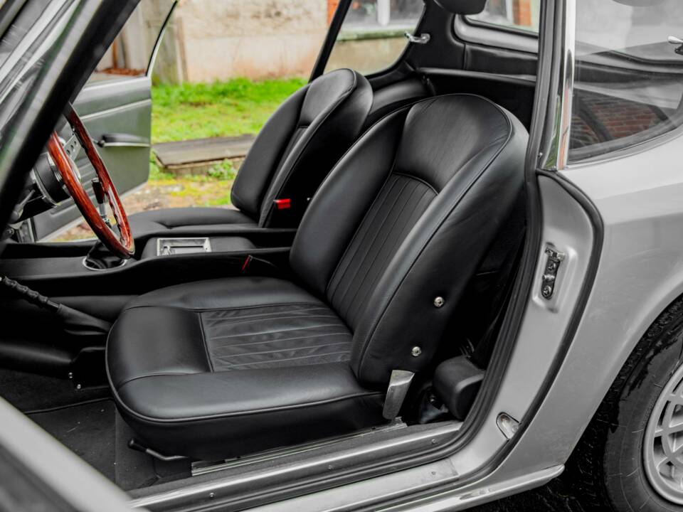 Image 9/10 of Maserati Mistral 3700 (1967)