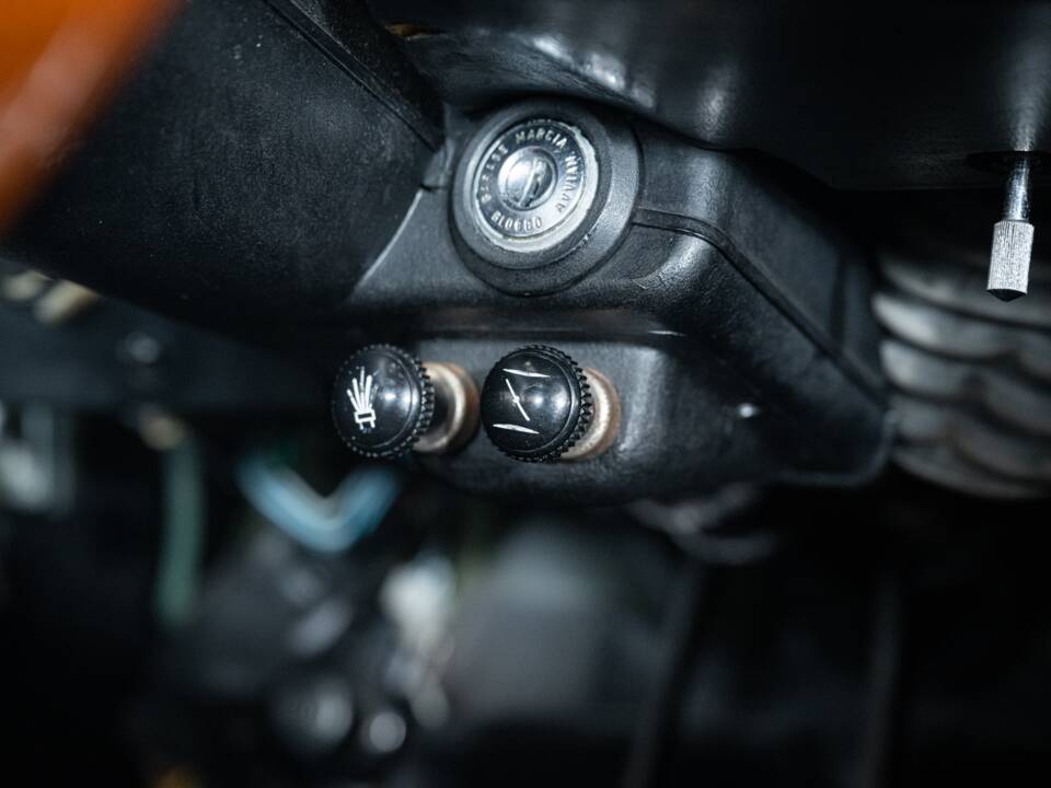 Image 11/40 of Alfa Romeo Junior Zagato GT 1600 (1973)