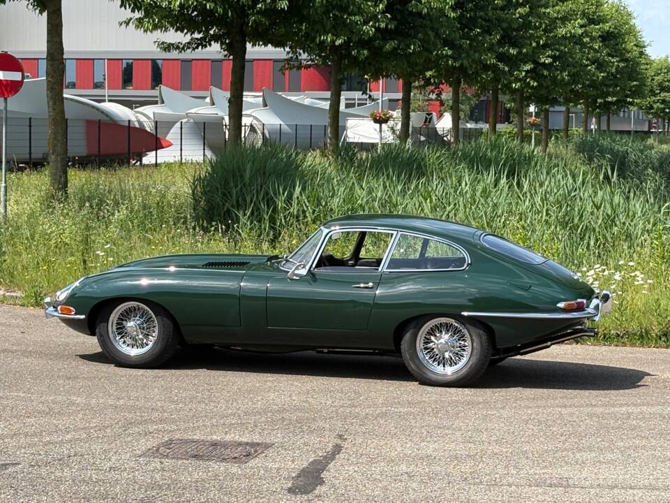 Afbeelding 23/28 van Jaguar E-Type 4.2 (1966)