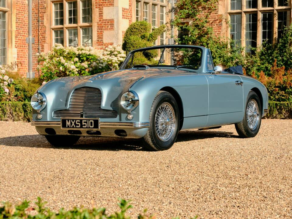 Bild 1/17 von Aston Martin DB 2/4 Mk I Vantage Convertible (1951)