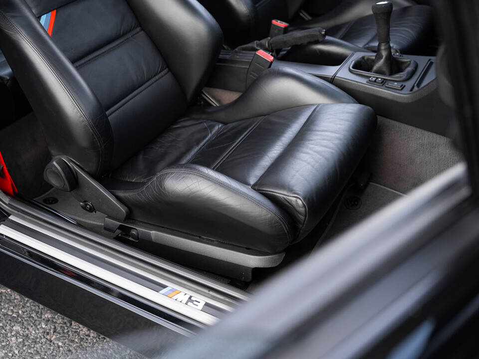 Image 54/91 de BMW M3 Sport Evo (1990)
