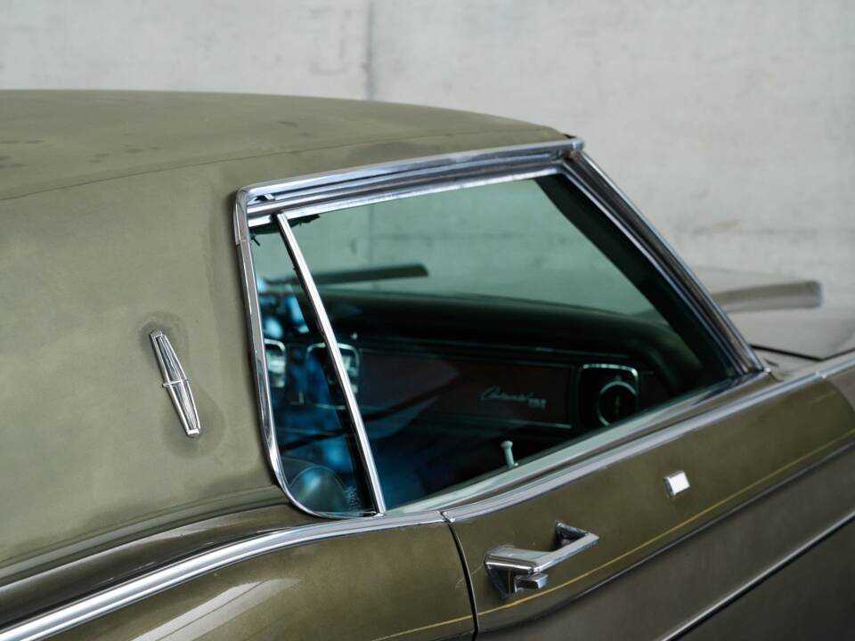 Image 40/50 of Lincoln Continental Mark III Hardtop Coupé (1970)