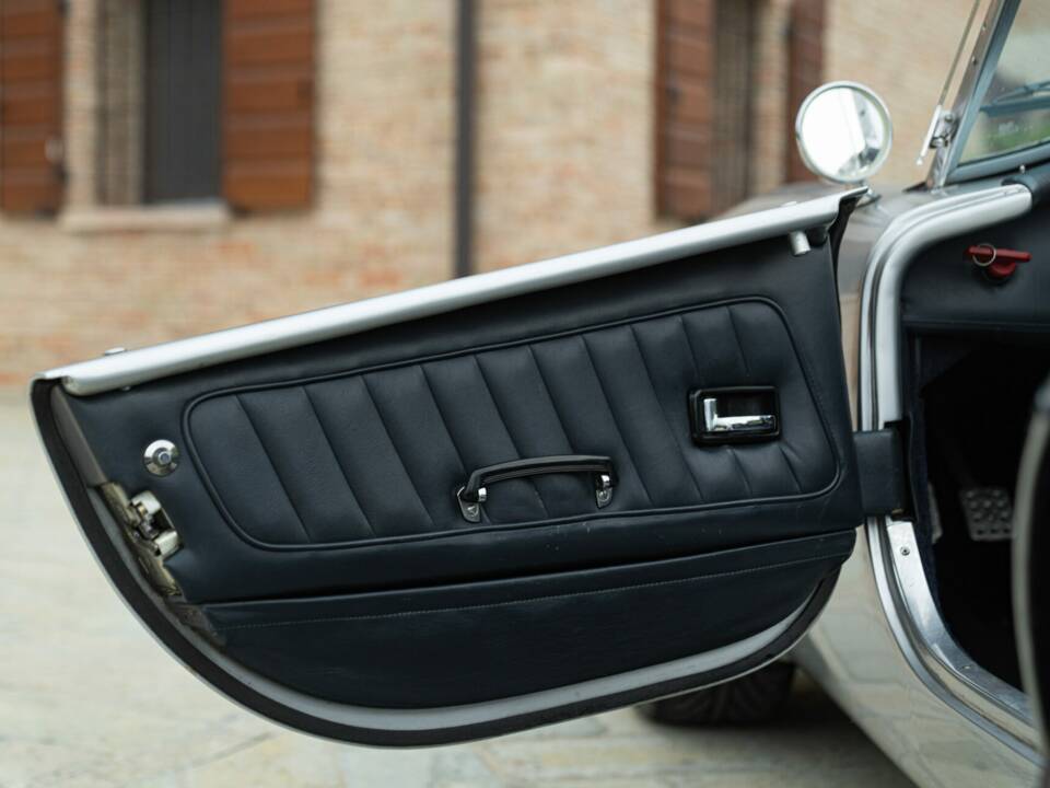 Image 34/50 of AC Cobra Mk IV (1987)