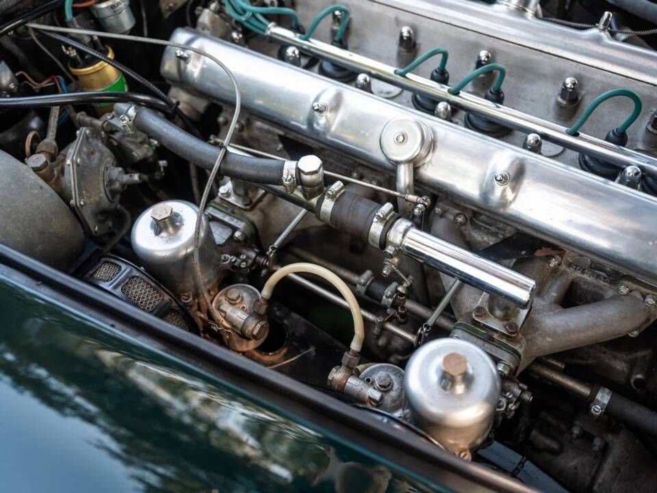 Afbeelding 63/76 van Aston Martin DB 4 (1961)