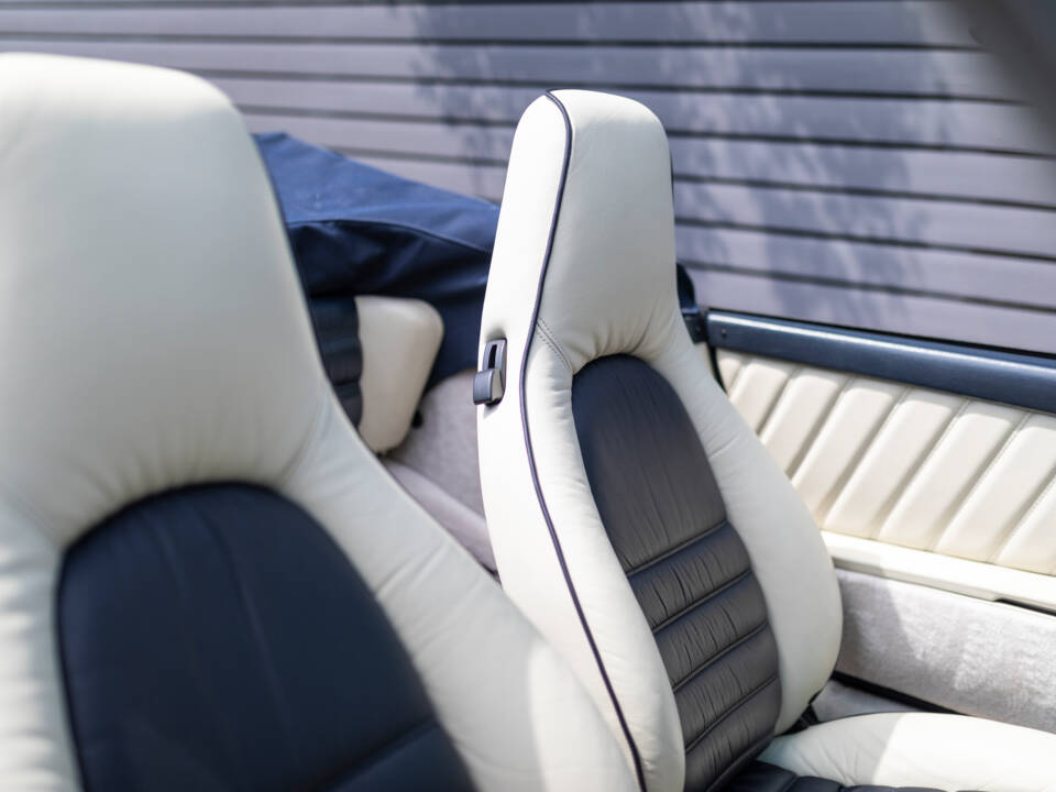 Bild 9/44 von Porsche 911 Turbo 3.3 (1989)