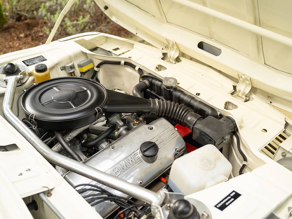 Immagine 67/76 di BMW 2000 (1971)