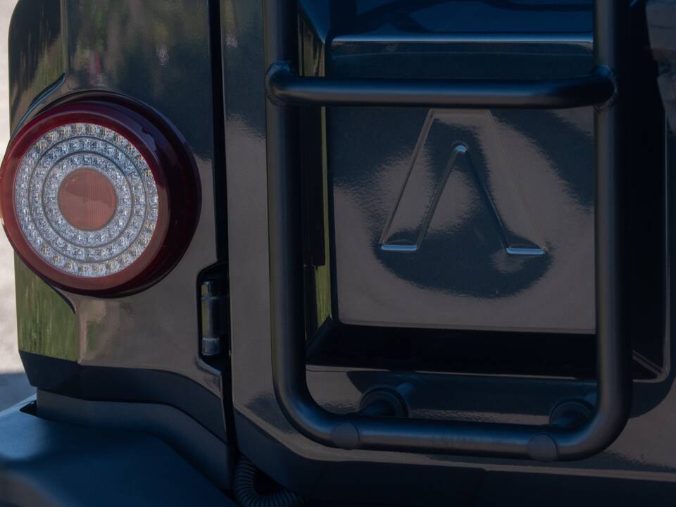Image 12/50 of INEOS Grenadier Station Wagon Fieldmaster (2023)