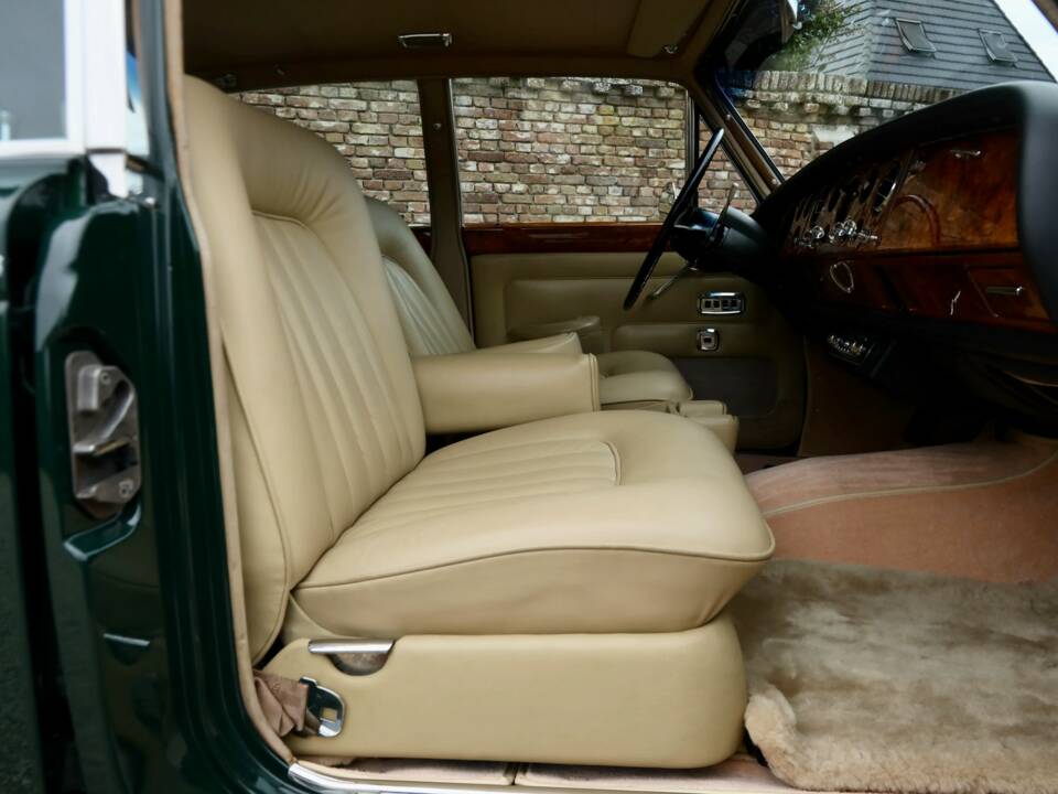 Bild 46/50 von Rolls-Royce Silver Shadow I (1967)